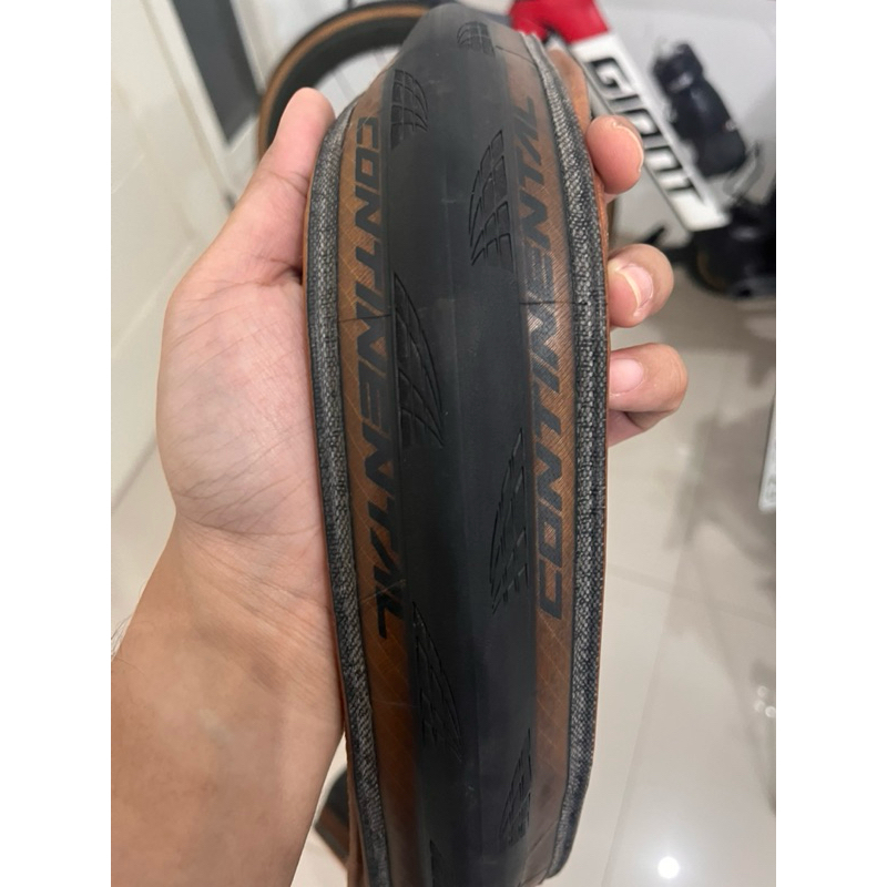 Ban Continental GP5000 700x25