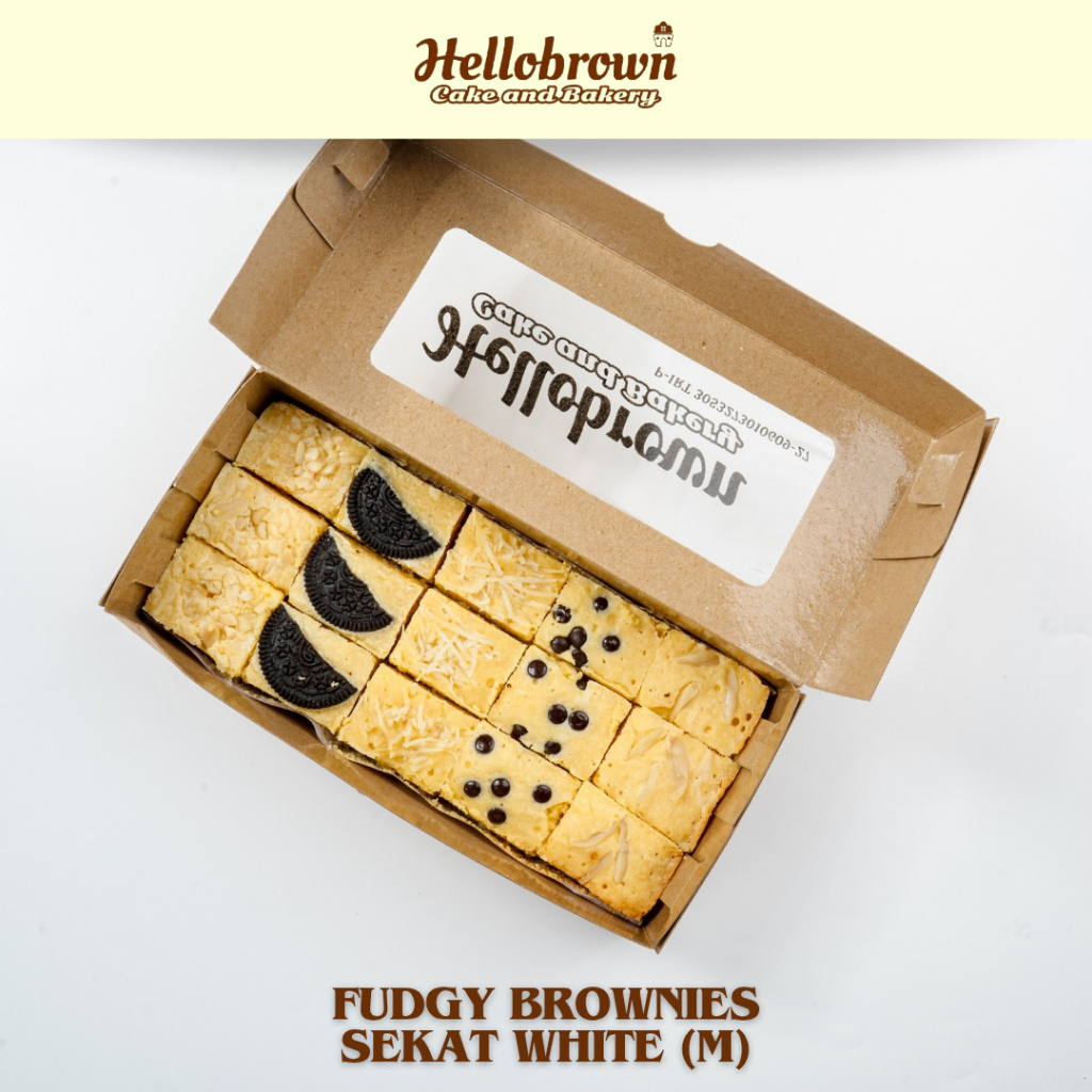 

Hellobrown Fudgy Brownies Sekat Coklat Putih (M) | Kue