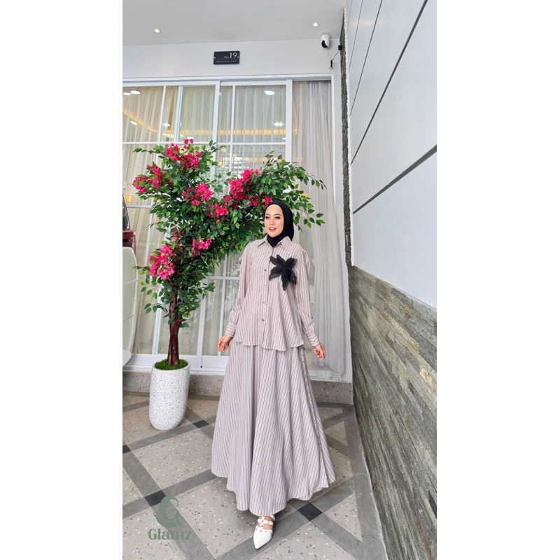 Humaira99 Fawnia 7 set rok Original by glamz Maxi Blouse+Rok Matt bangkok teluk
