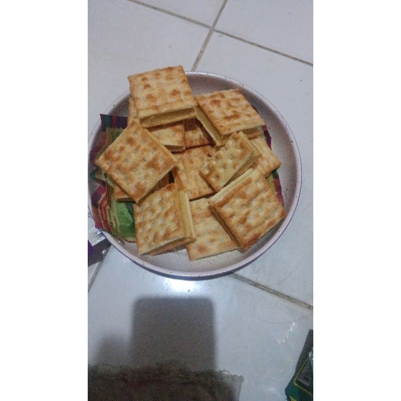 

KUE GABIN TAPE/GABIN TAPE DAN GABIN ISI FLA COKLAT