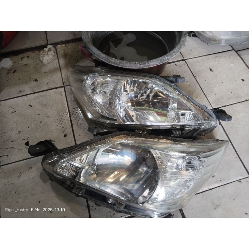 headlamp/lampu depan grand innova 2012-2015