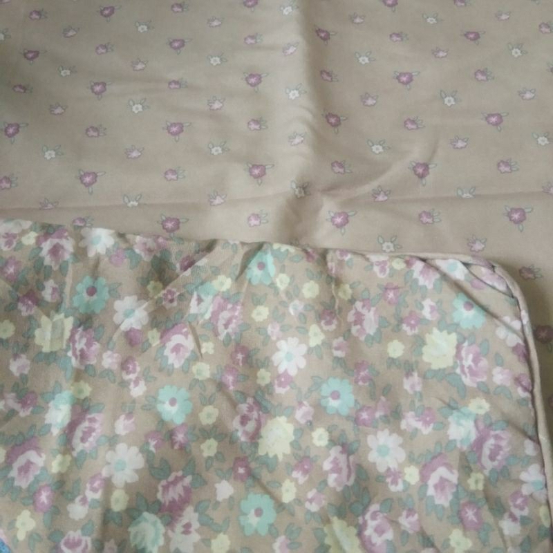 preloved sarung bantal serba 14 ribu