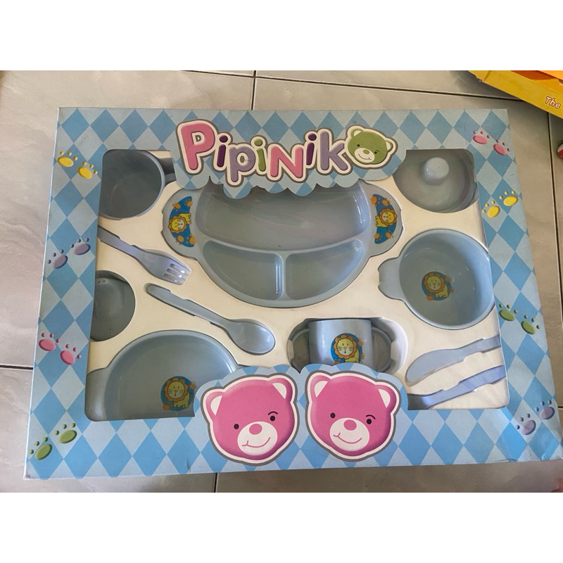 PIPINIKO SET TEMPAT MAKAN BAYI