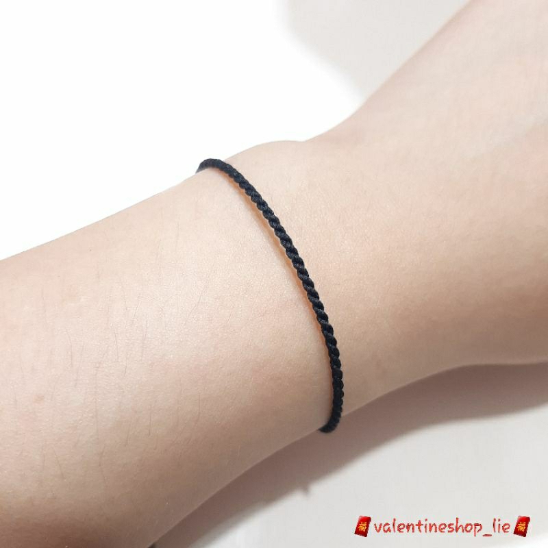 gelang tangan tali hitam ulir simple wanita pria