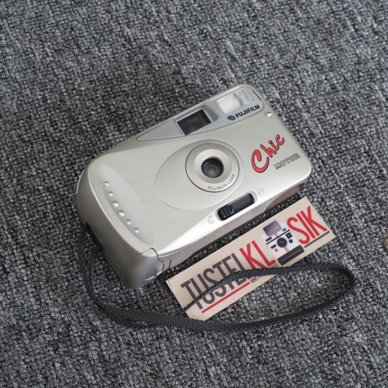 Kamera Analog Pocket Fujifilm Chic Motor