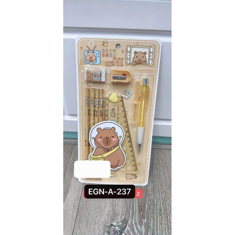 

maryam hijab STATIONARY CAPIBARA / Alat tulis Capybara / Set alat tulis Capybara / Paket alat tulis Capybara / Stationery Capybara / Perlengkapan sekolah Capybara / Alat tulis lucu Capybara / Capybara stationery set