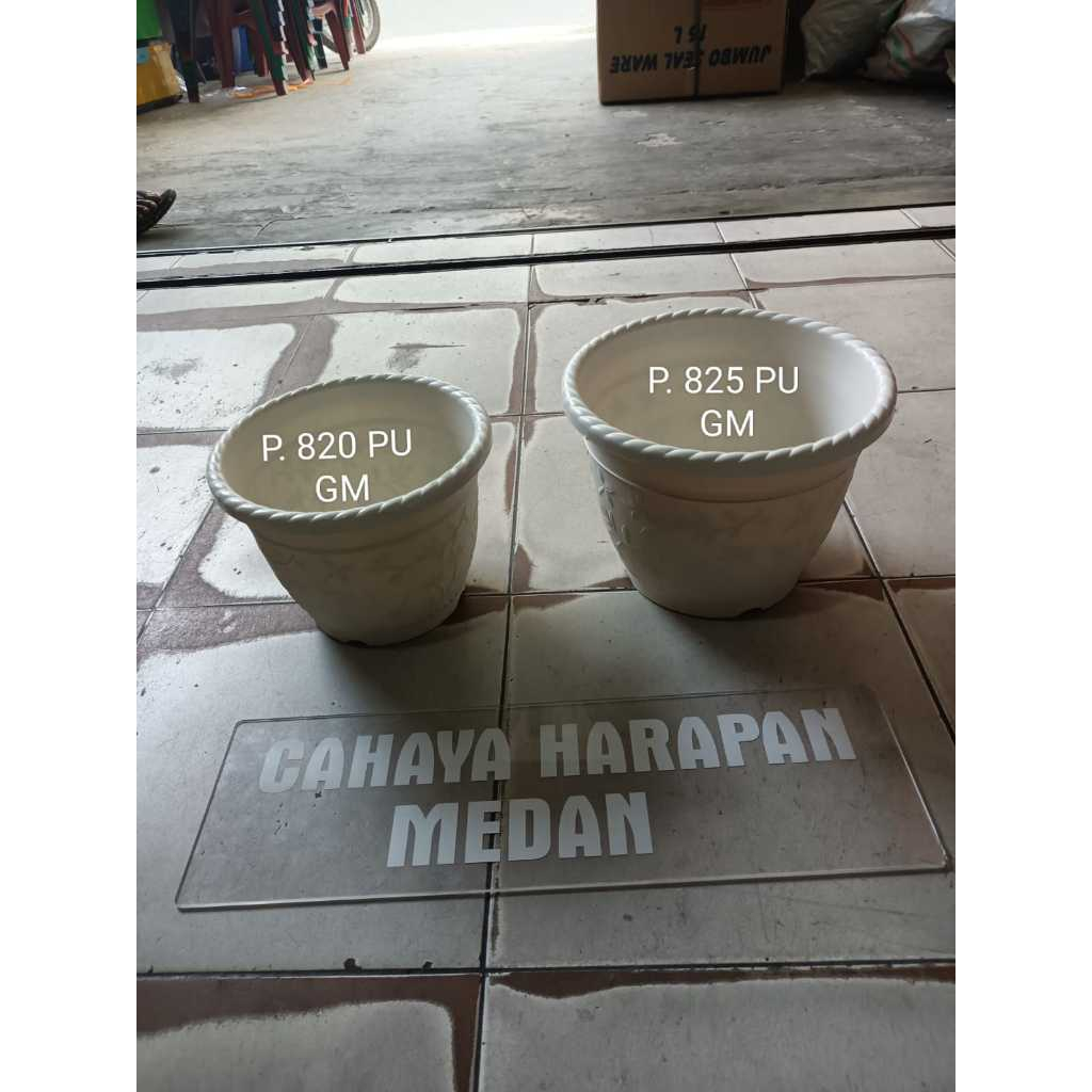 Pot bunga 820 putih gm dan pot bunga 825 putih gm
