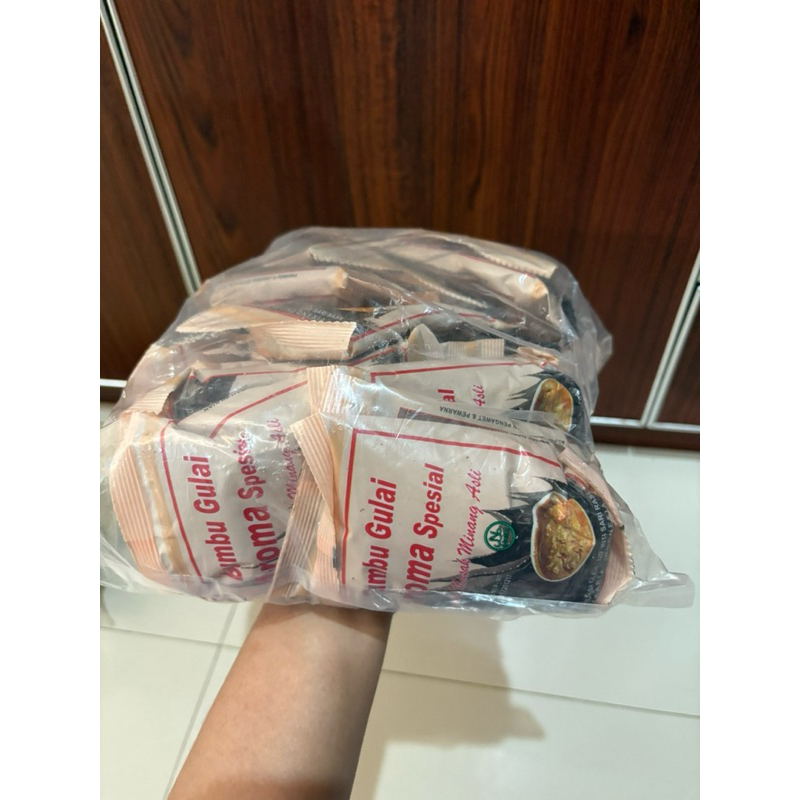 

bumbu masak padang AROMA GULAI 1pak isi 20pcs