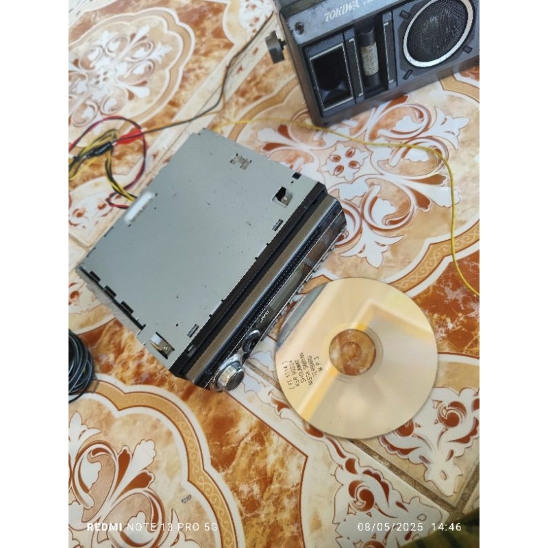Radio MP3 Mobil JVC, Radio Jadul Langka, Kondisi Minus Perangkat seringkali Minta Reset saat di Teka