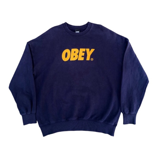 Crewneck obey