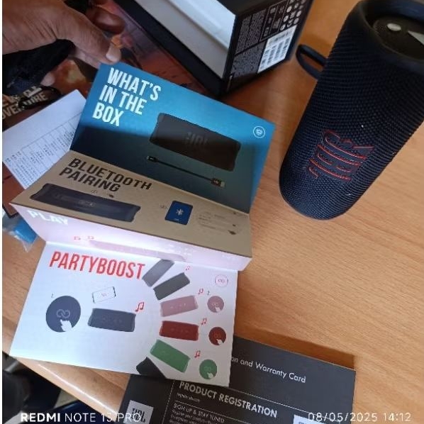 JBL Flip 6 Bluetooth speaker original
