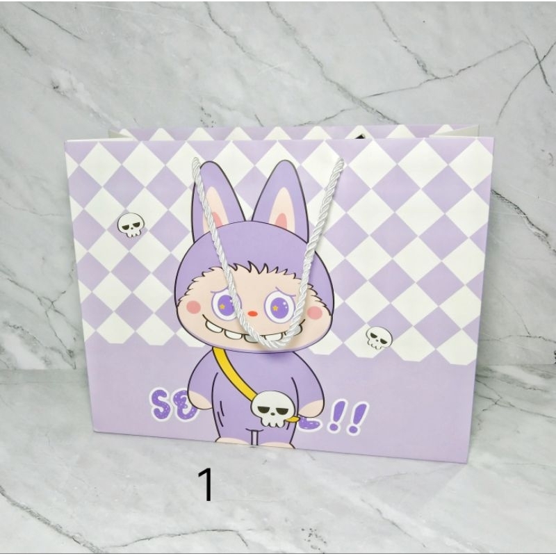 

PAPER BAG LABUBU / TAS KADO MOTIF LABUBU / PAPER BAG FANCY / SHOPPING BAG LABUBU