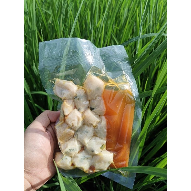 

Otak-otak goreng cuko merah