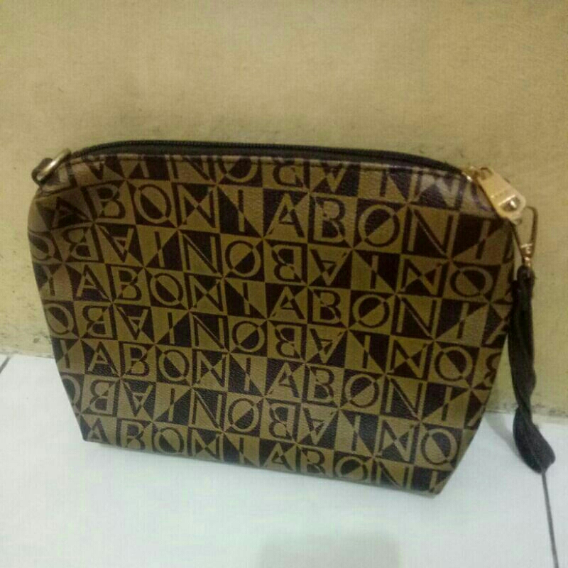 dompet wanita preloved // clutch bonia
