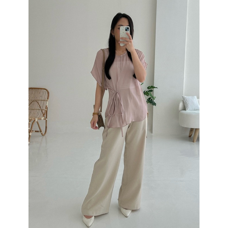 MELCA - JUN HEE TOP | Atasan wanita | Busana wanita | Atasan pesta | Baju pesta | Busana pesta | Blo