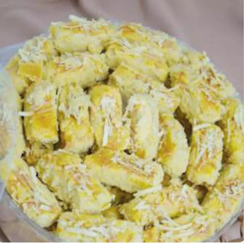 

KEJU KASTENGEL KUE KERING ( UK sedang)