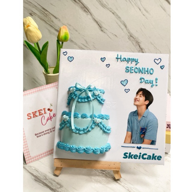 

FRAME CAKE / AESTETIC CAKE / CUSTOM CAKE