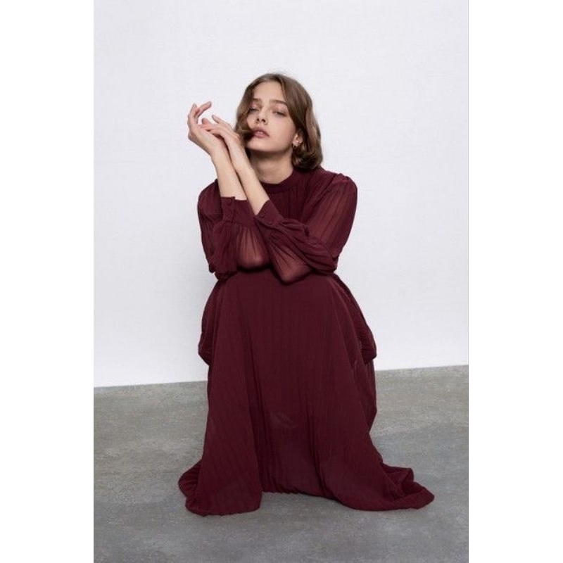 SEWA DRESS - ZARA BURGUNDY PLEATED DRESS