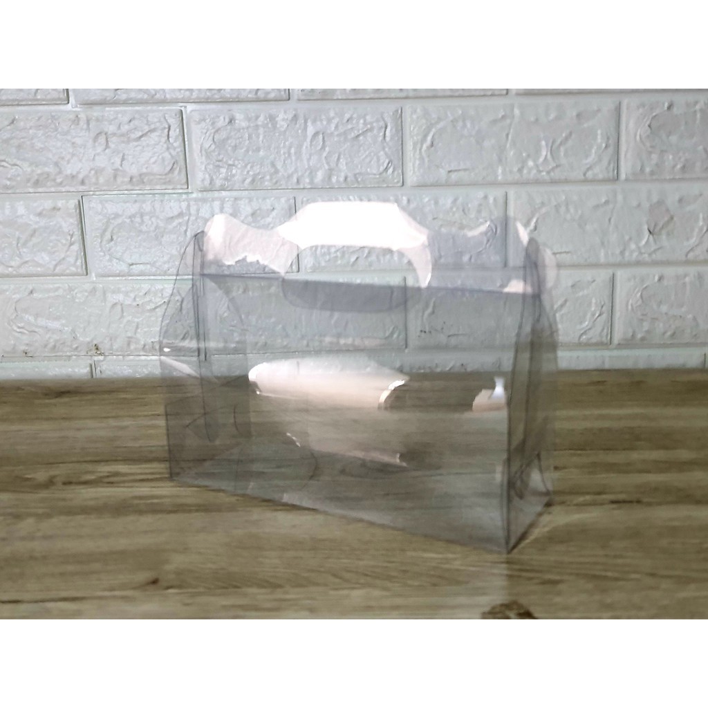 

Gable Box Mika / Box Handle Full Mika (Uk. 22 x 8 x Tinggi 17 cm)