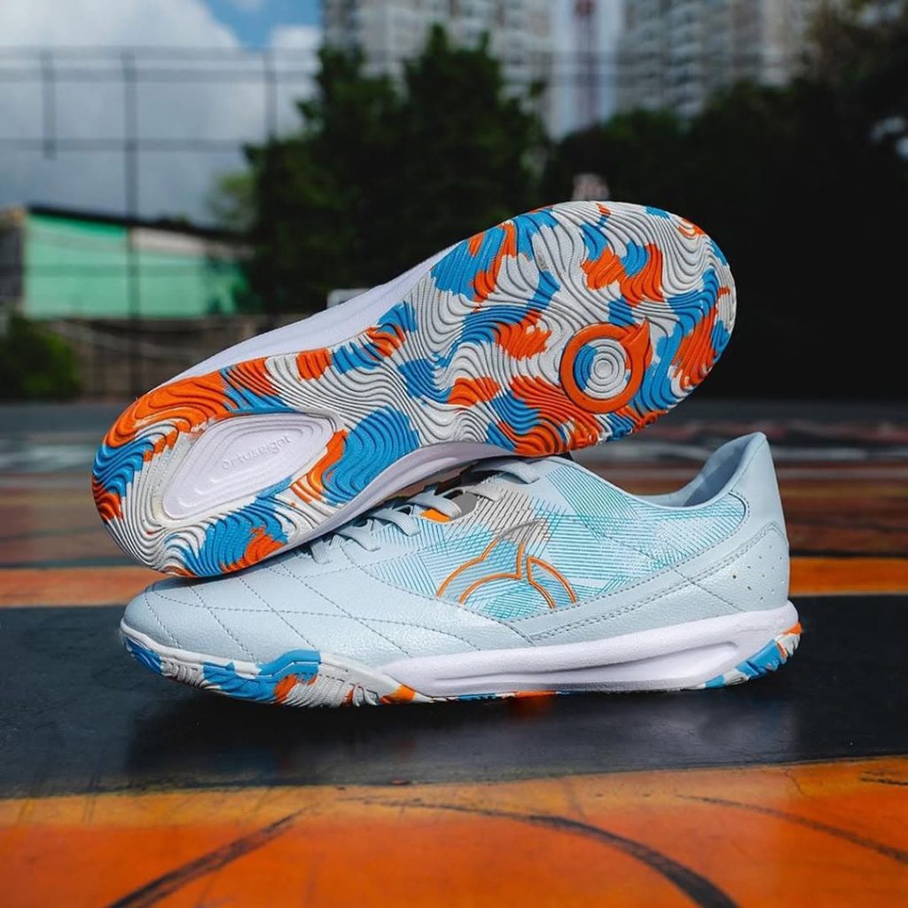 Gratong Sepatu Futsal Accelerator Satu Pro Fg Black Gold Cod Sepatu Bola Accelerator Satu Original