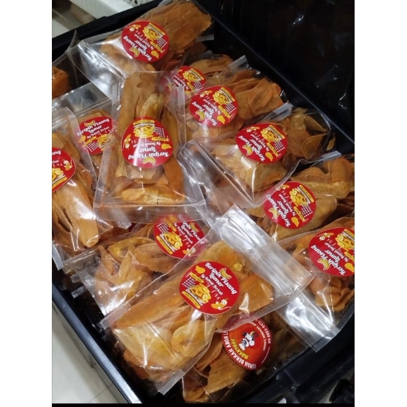 

Keripik pisang rasa original dan balado 60gr dan 130gr