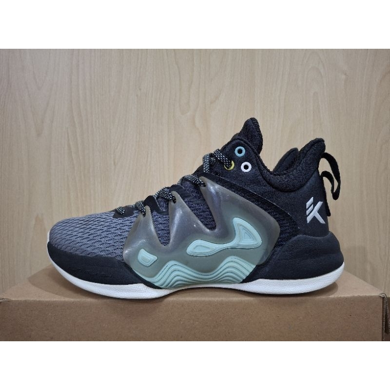 Sepatu basket original Anta KT mountain size 43