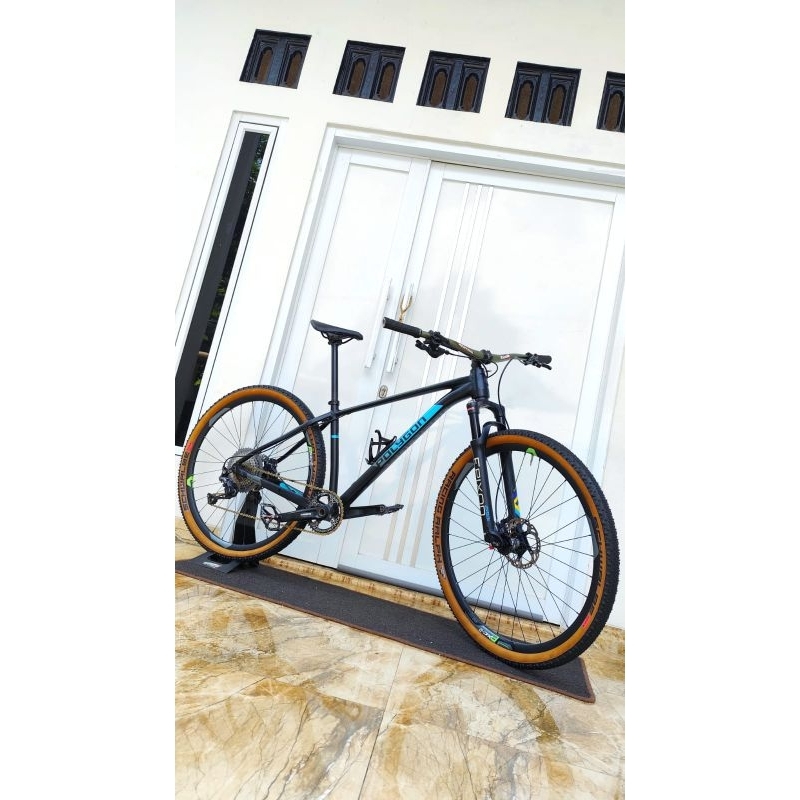sepeda Polygon xtrada 8 size M