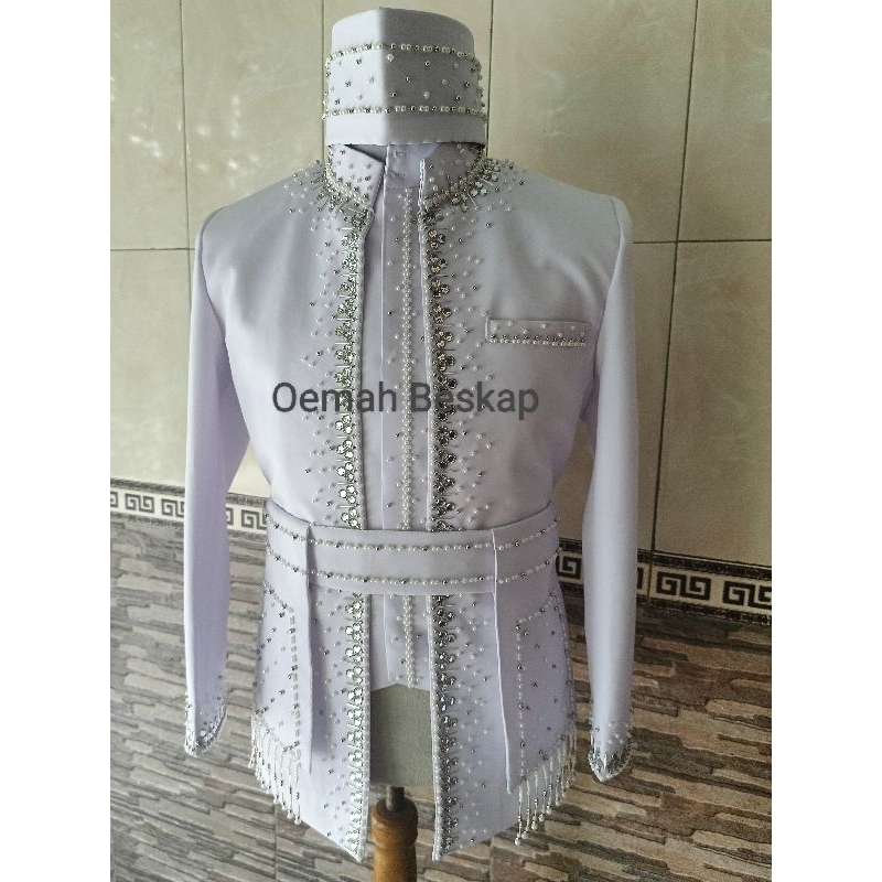 Basofi, Baju manten modern Sunda, Beskap Solo