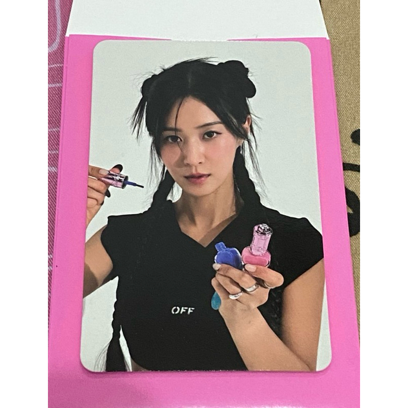 SNSD Yuri smtown group photo set girls’ generation