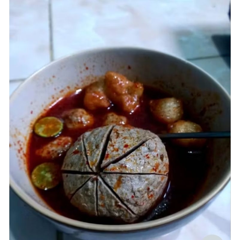

Baso daging jumbo pedas isi daging/baso sapi