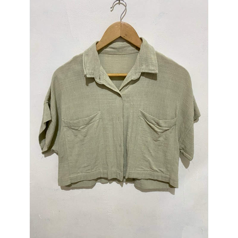 preloved linen crop