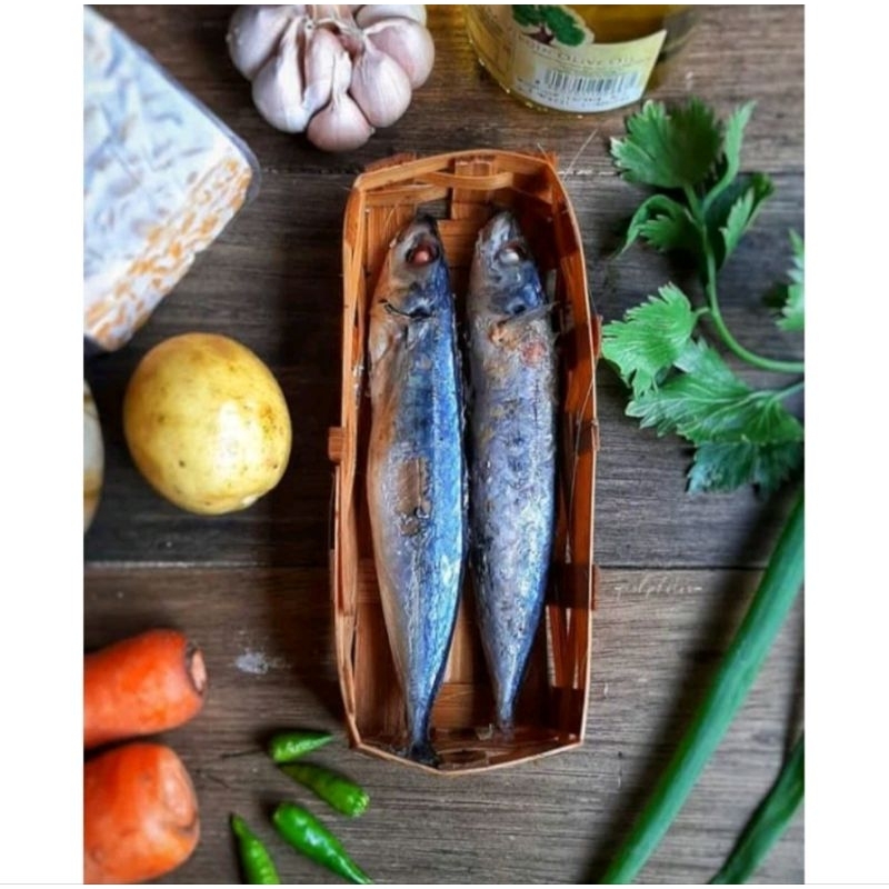 

Ikan cue keranjang isi 2 pcs..