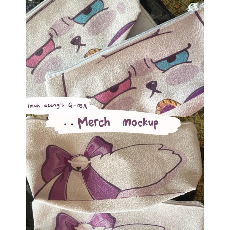 

Cat Kucing Makeup pouch & kaleng pensil
