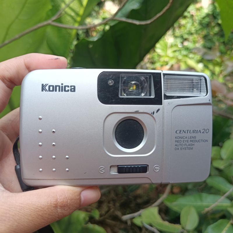 kamera analog konica