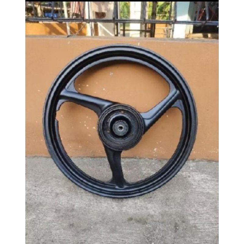 velg resing belakang Yamaha fiz r
