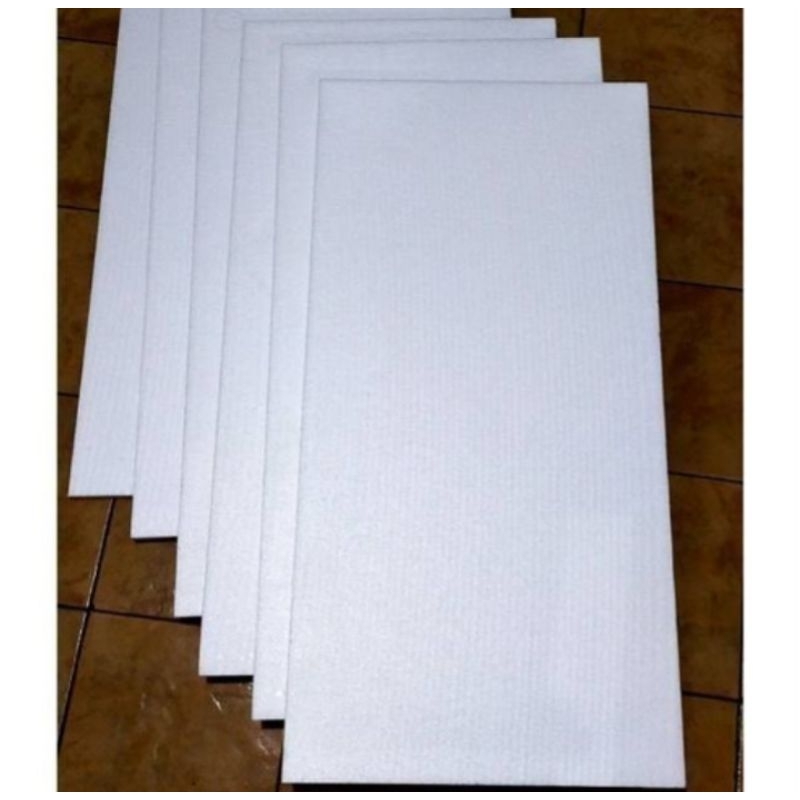 

D (D15) PAPAN STEROFORM GABUS LEMBARAN TEBAL 1 CM
