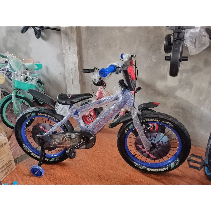 Sepeda bmx ring 18 ban besar mrek maximus (warna biru)