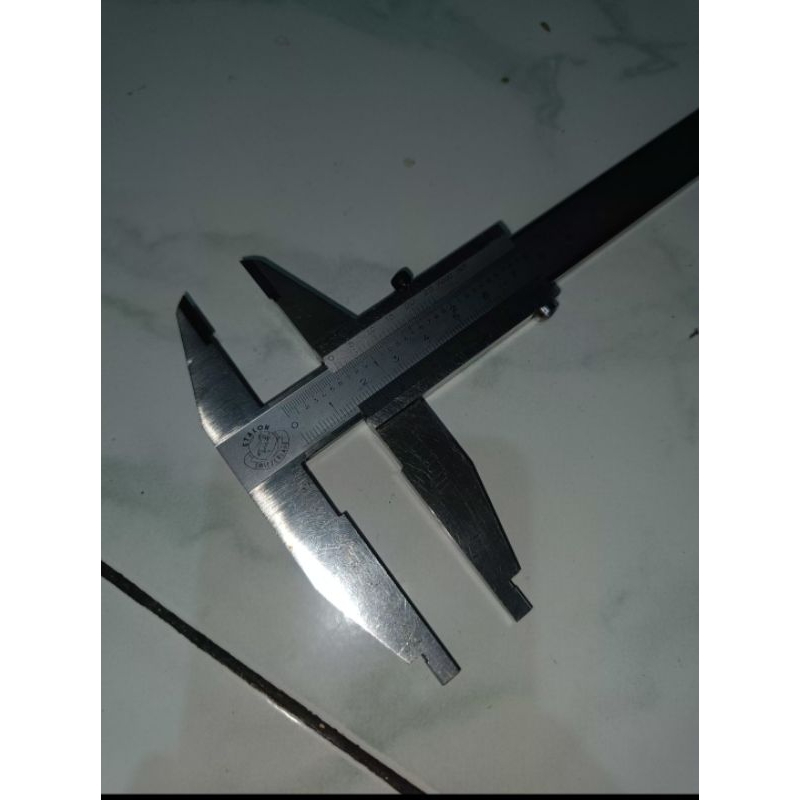 

Jangka Sorong Luar & Dalam Etalon ¹/⁵⁰mm