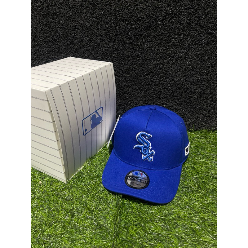 Sox Biru List Putih Bahan Biru Topi Premium MLB