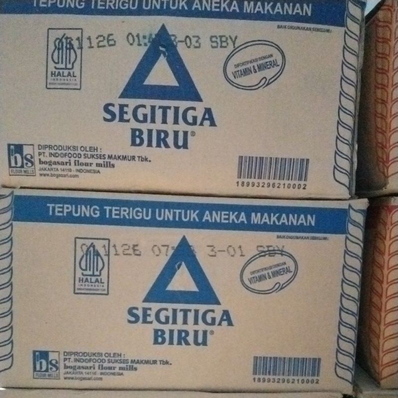 

1 Karton isi 12 EXP Nov 2026 - Tepung Terigu Segitiga Biru Kemasan Transparan 1kg