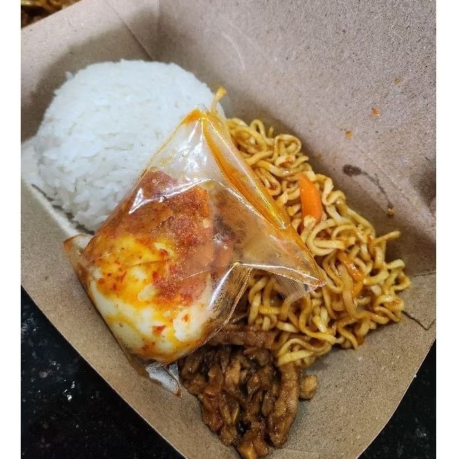 

PAKET NASI BOX TELUR / MASAKAN RUMAHAN