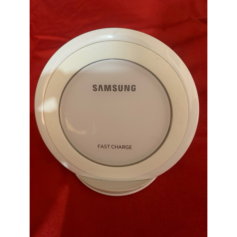 Samsung wireles charger Model EP:NG930 fast charging