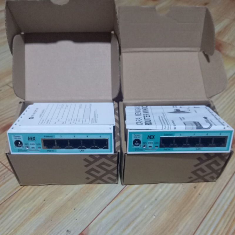 Mikrotik RB750gr3 ( Baru )