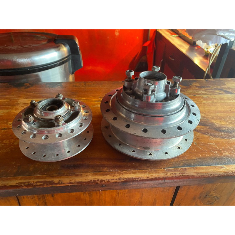 Tromol depan mp/belakang king original bekas