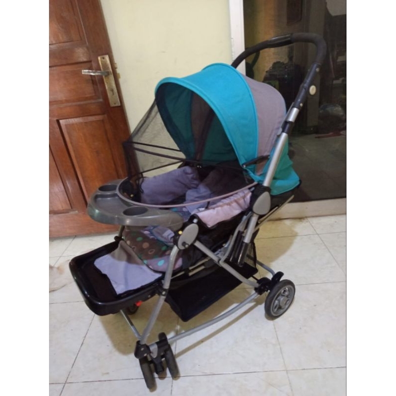 Stroller BabyDoes (PRELOVED) / Stroller Bayi BabyDoes Preloved