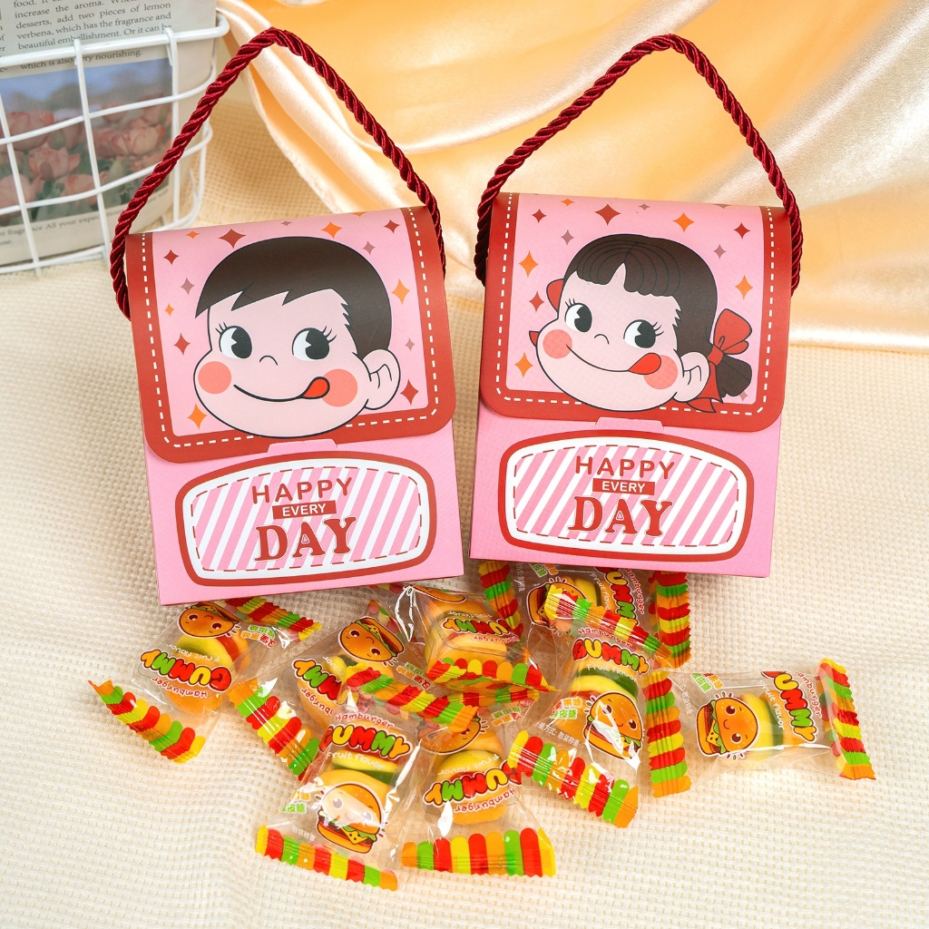 

Tas hadiah yang indah Tas permen kelas atas Kemasan kotak hadiah Tas permen perayaan