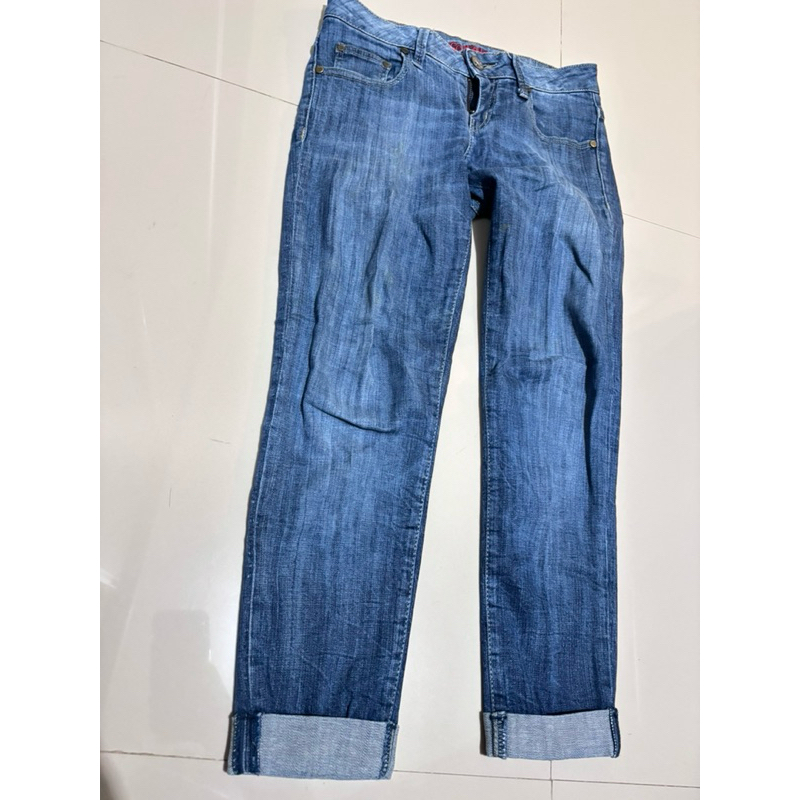 prelove jeans wanita logo