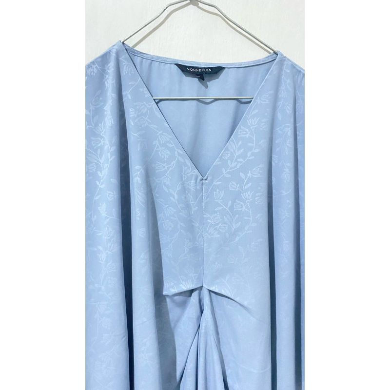 Kaftan embos powder blue Connexion
