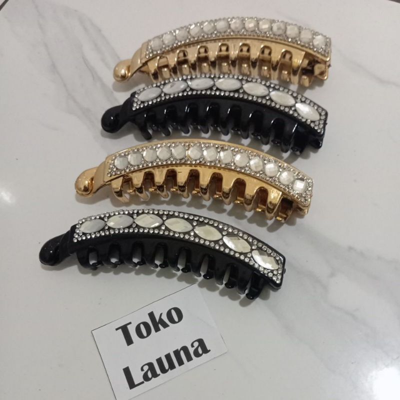 Toko launa jepit rambut pisang mutiara