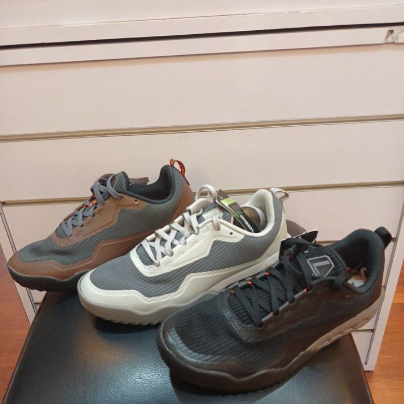 Sepatu League MAGMA Dialy shoes